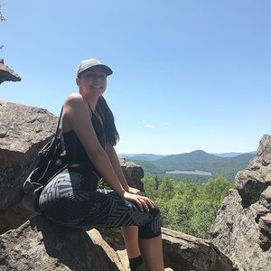 Meet your Posher, Faith